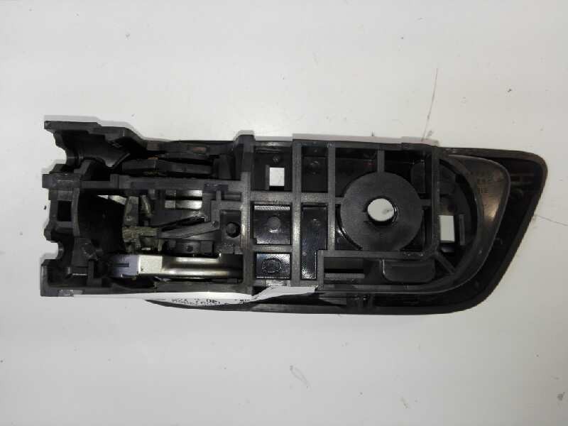 Recambio de maneta interior delantera derecha para mazda 6 kombi (gh) 2.0 crtd 140cv active sw referencia OEM IAM GSY358330  