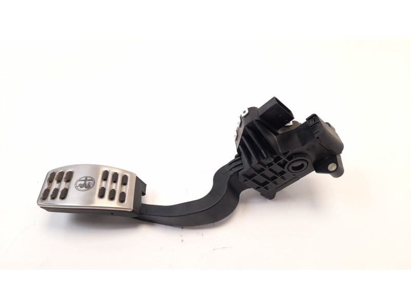 Recambio de potenciometro pedal para alfa romeo mito (145) 1.4 turbo cat referencia OEM IAM 005570202000  