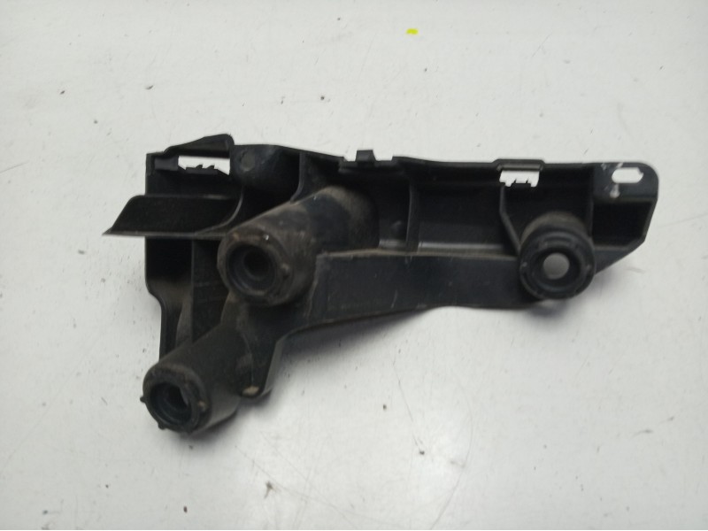 Recambio de molduras traseras para peugeot 308 style referencia OEM IAM   