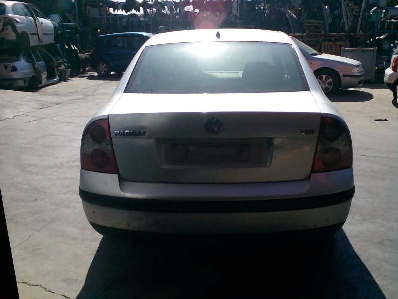 volkswagen passat berlina (3b3) del año 2003