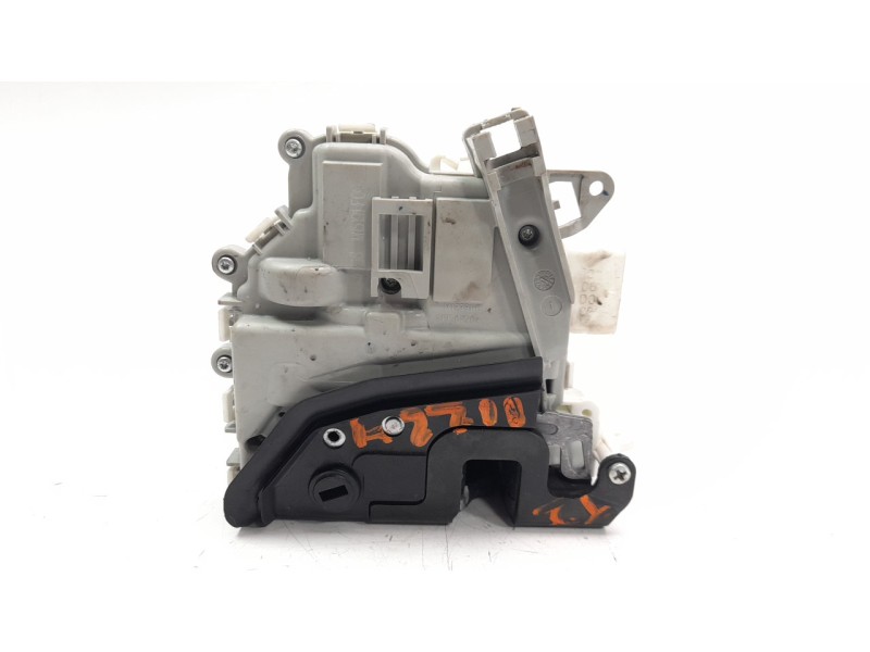 Recambio de cerradura puerta trasera izquierda para audi q2 (gab) 1.0 tfsi referencia OEM IAM 8K0839015H  