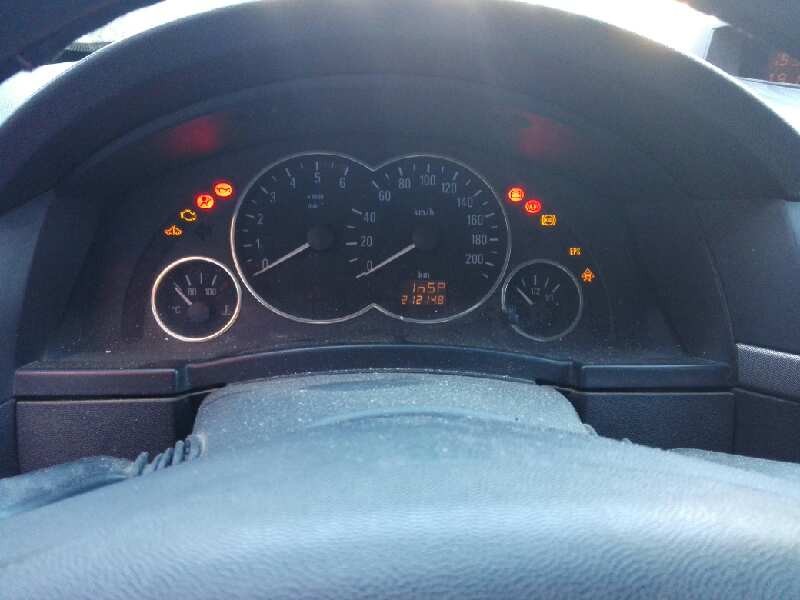 opel meriva del año 2003