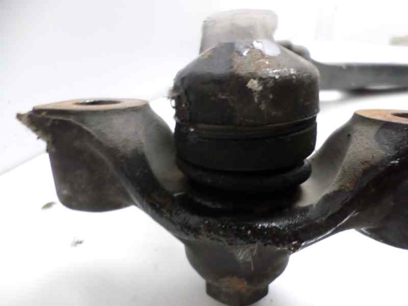 Recambio de brazo suspension inferior delantero izquierdo para mazda 6 kombi (gh) 2.0 crtd 140cv active sw referencia OEM IAM GS