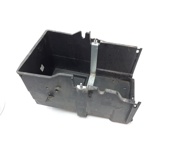 Recambio de bateria para ford focus 2.3 ecoboost cat referencia OEM IAM AM5110723AF  