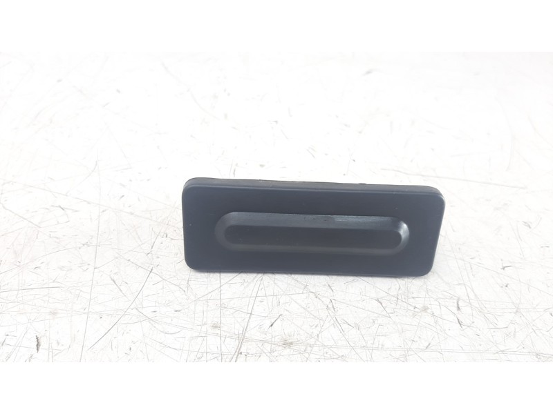 Recambio de maneta exterior porton para peugeot 308 1.2 12v e-thp referencia OEM IAM 9820395580  