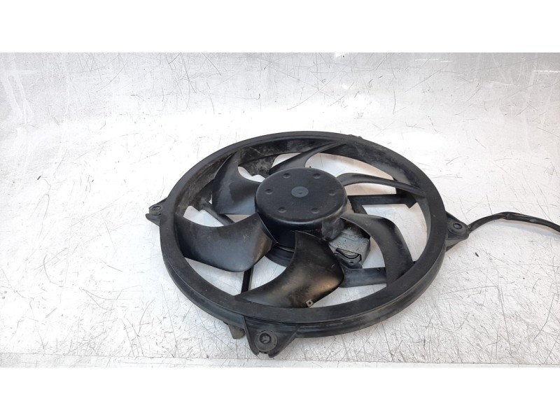 Recambio de electroventilador para peugeot 407 st confort referencia OEM IAM 9656849780  