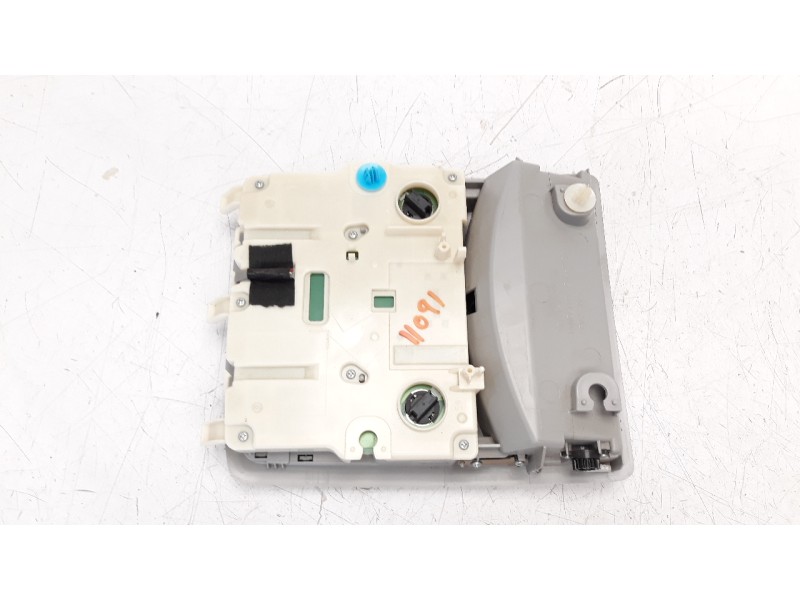 Recambio de luz interior para toyota land cruiser (j15) 2.8 cat referencia OEM IAM 8126060370A1  