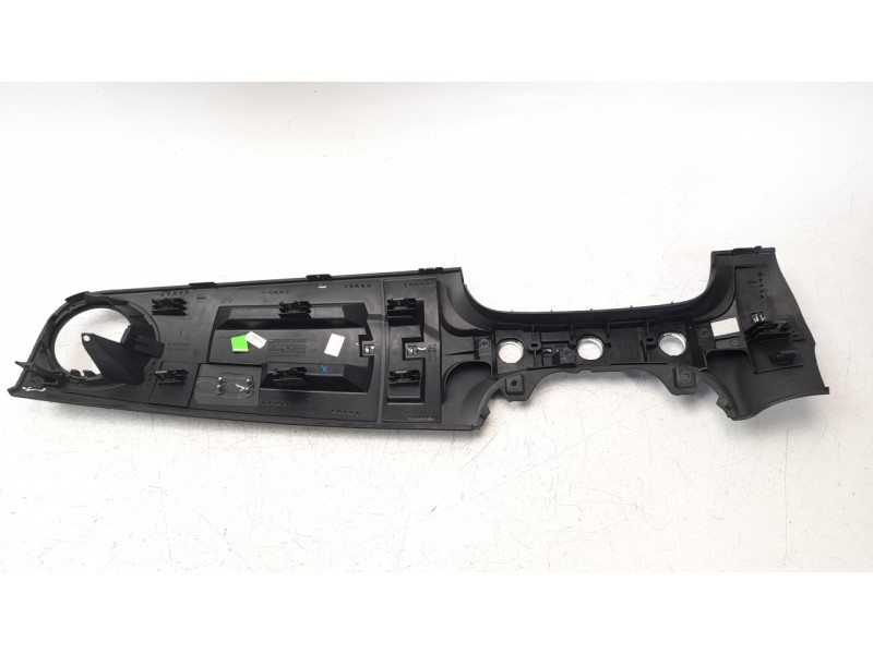 Recambio de moldura para fiat 500 referencia OEM IAM 51803289  