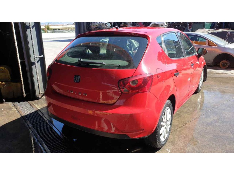 seat ibiza (6j5) del año 2013