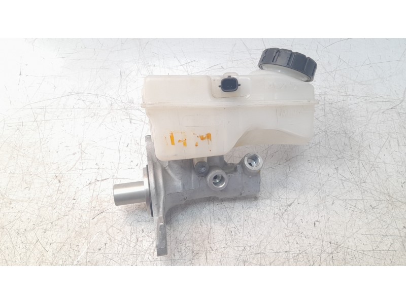 Recambio de bomba freno para dacia sandero stepway referencia OEM IAM 172022047R 460915125R 