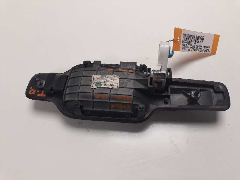 Recambio de maneta exterior trasera derecha para ssangyong kyron 200 xdi limited referencia OEM IAM   