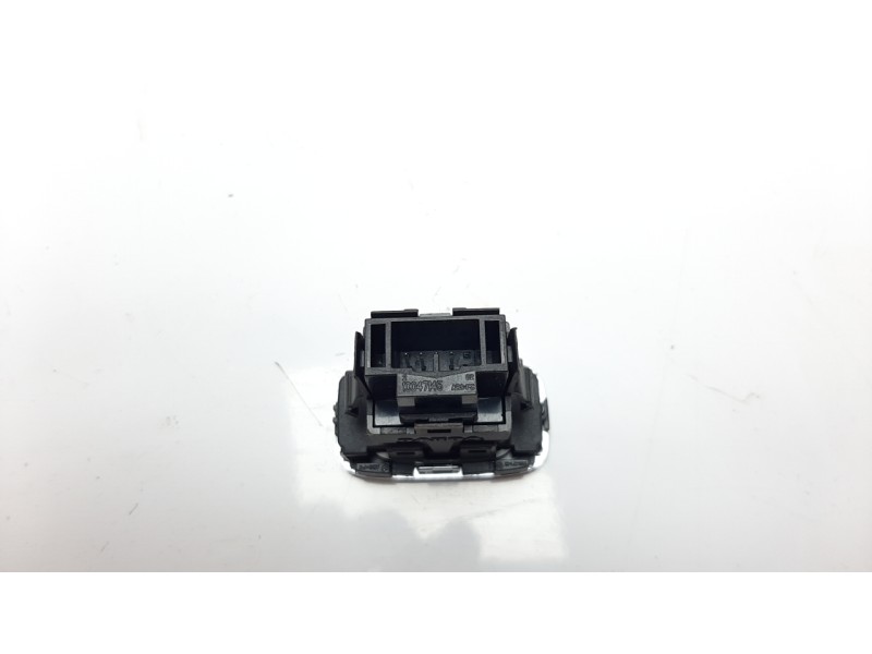 Recambio de interruptor para volvo v40 2.0 diesel cat referencia OEM IAM 31456645  