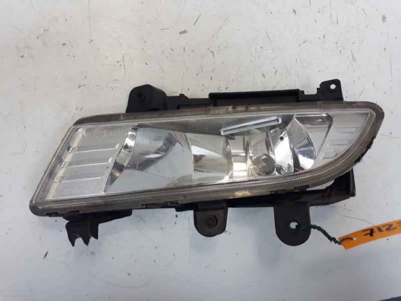 Recambio de faro antiniebla izquierdo para ssangyong kyron 200 xdi limited referencia OEM IAM 1080606  