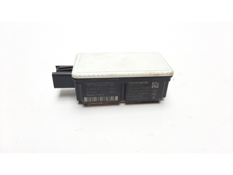 Recambio de centralita cierre para volvo v40 2.0 diesel cat referencia OEM IAM 31419137  