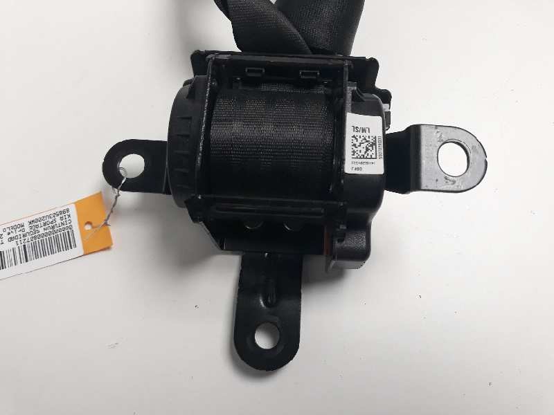 Recambio de cinturon seguridad trasero central para kia sportage drive 2wd referencia OEM IAM 898503U200WK  