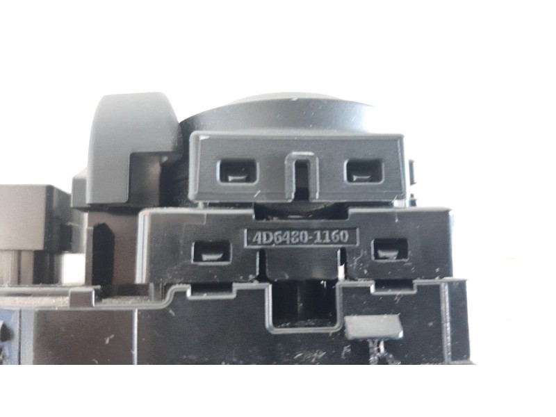 Recambio de mando retrovisor para kia stonic (ybcuv) 1.2 cat referencia OEM IAM 4D64801160  