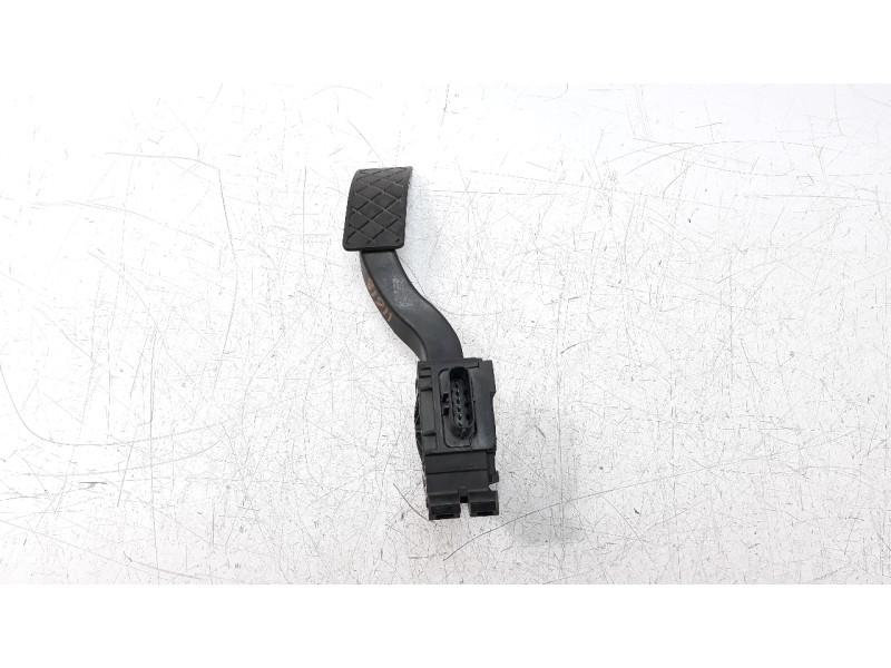 Recambio de potenciometro pedal para volkswagen polo 1.0 tsi referencia OEM IAM 2Q1723503  