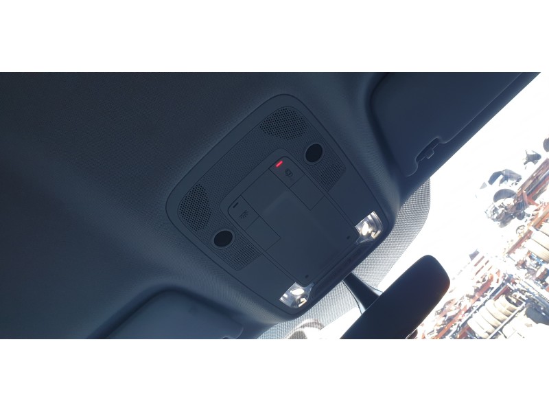 Recambio de luz interior para audi q2 (gab) 1.0 tfsi referencia OEM IAM 81A947135F  