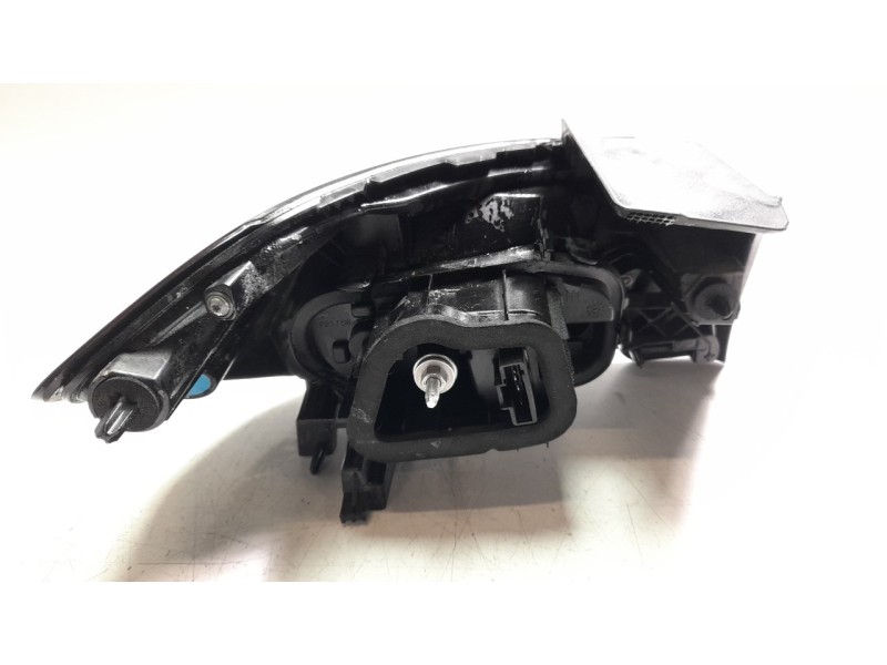 Recambio de piloto trasero derecho para opel corsa f ultimate referencia OEM IAM 9829317280 103F16720770 OP0384153