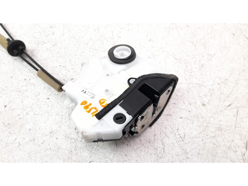 Recambio de cerradura puerta trasera derecha para mazda 3 berlina (bp) referencia OEM IAM K22A082  