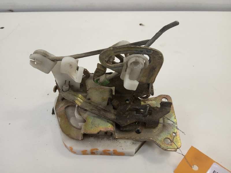 Recambio de cerradura puerta trasera derecha para mitsubishi montero sport (k90) 2.5 td gls referencia OEM IAM MR313410  
