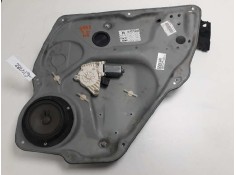 ELEVALUNAS TRASERO DERECHO MR44AR 