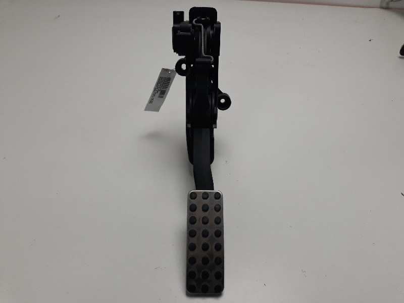 Recambio de potenciometro pedal para mercedes-benz clase b (w245) 180 cdi (245.207) referencia OEM IAM A1693000504  