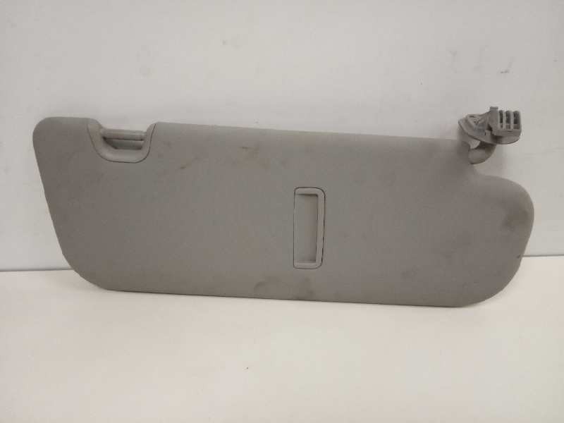 Recambio de parasol izquierdo para kia cee´d drive referencia OEM IAM   