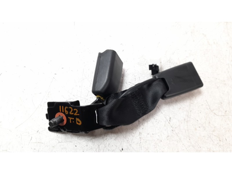 Recambio de enganche cinturon trasero derecho para hyundai kona 1.0 tgdi cat referencia OEM IAM 1147163  