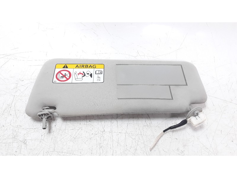Recambio de parasol derecho para toyota land cruiser (j15) 2.8 cat referencia OEM IAM 7431060F00B1  