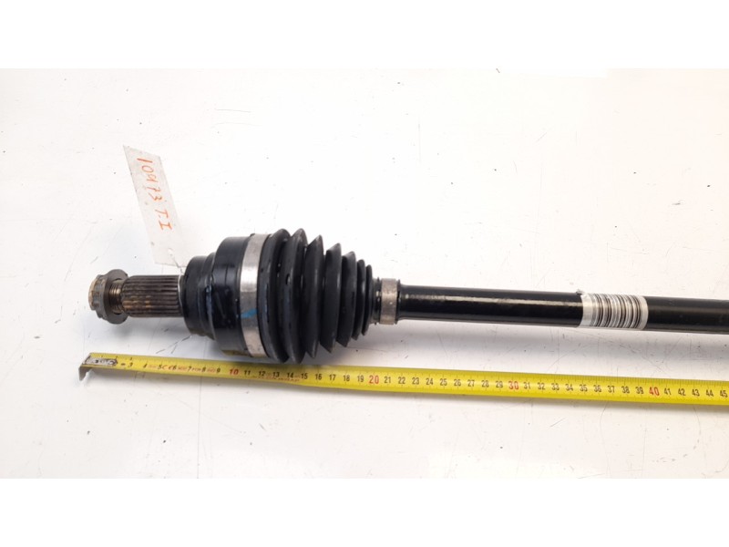 Recambio de transmision trasera izquierda para bmw serie 1 lim. (f20/f21) 1.5 12v turbodiesel referencia OEM IAM 8644245  