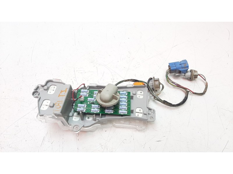 Recambio de piloto trasero izquierdo para toyota land cruiser (j15) 2.8 cat referencia OEM IAM 8156160B31  