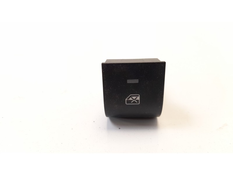 Recambio de interruptor para citroen c-elysée shine referencia OEM IAM 96760000ZD  