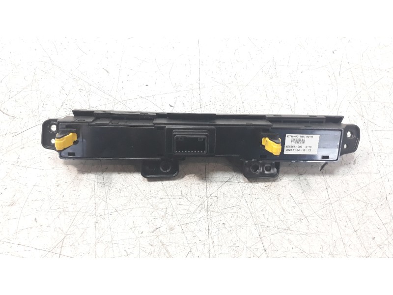 Recambio de warning para kia stonic (ybcuv) 1.2 cat referencia OEM IAM 93790H8011WK  