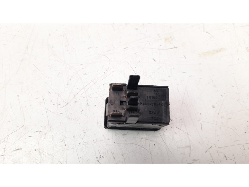 Recambio de interruptor para volkswagen polo berlina (6n1) 1.9 diesel referencia OEM IAM 6N1959621  
