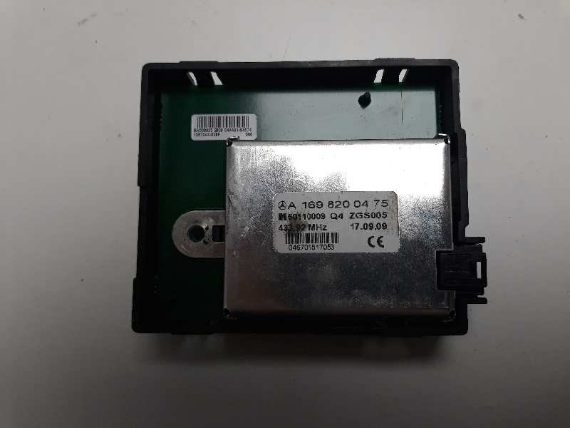 Recambio de antena para mercedes-benz clase b (w245) 180 cdi (245.207) referencia OEM IAM 1698200475  