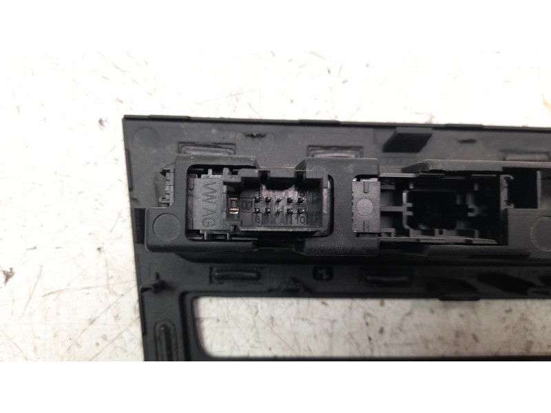 Recambio de mando multifuncion para seat ateca (kh7) 1.0 tsi referencia OEM IAM 575858060E  