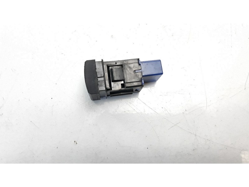 Recambio de interruptor para toyota yaris 1.5 16v cat referencia OEM IAM 847700D040  