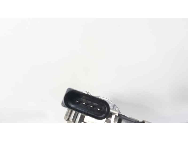 Recambio de motor limpia delantero para nissan pulsar (c13) visia referencia OEM IAM 288004MA0A 3397021727 0390243237