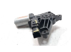 Recambio de motor elevalunas trasero izquierdo para volvo v40 1.6 diesel cat referencia OEM IAM C17544100   2