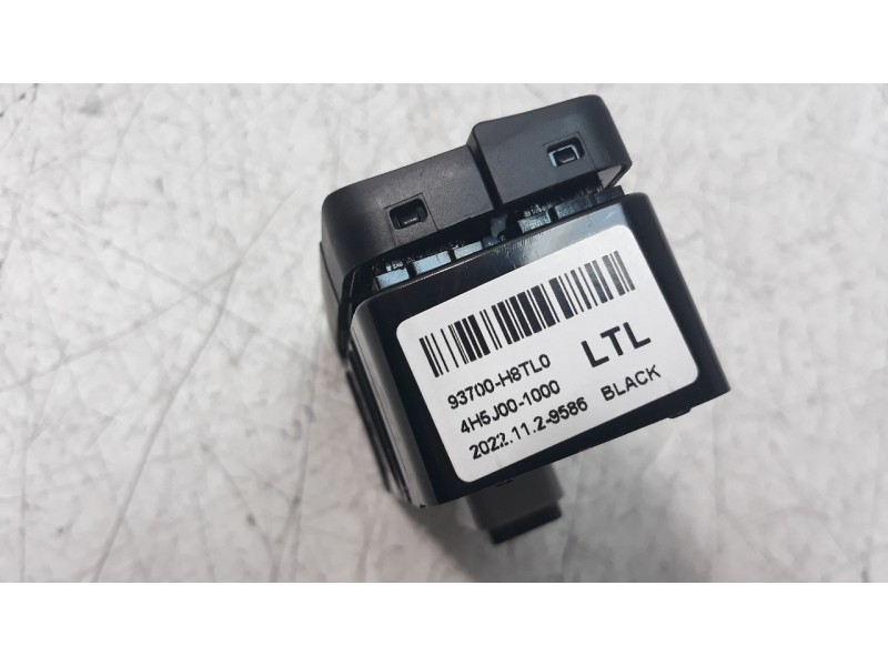 Recambio de mando multifuncion para kia stonic (ybcuv) 1.2 cat referencia OEM IAM 93700H8TL0  