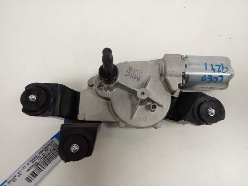 Recambio de motor limpia trasero para kia cee´d drive referencia OEM IAM 98700A2000  