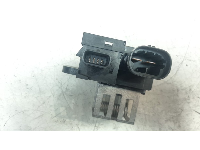 Recambio de resistencia calefaccion para renault clio iv referencia OEM IAM 255509263R  