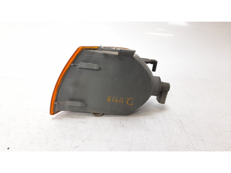 Recambio de piloto delantero derecho para volkswagen polo berlina (6n1) 1.9 diesel referencia OEM IAM 22472000  