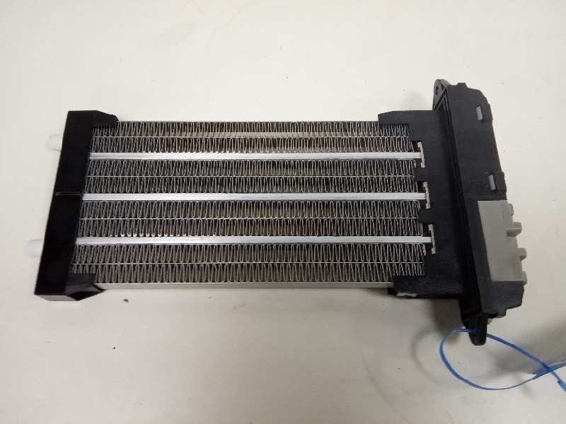 Recambio de resistencia calefaccion para kia cee´d drive referencia OEM IAM 97138A5000  