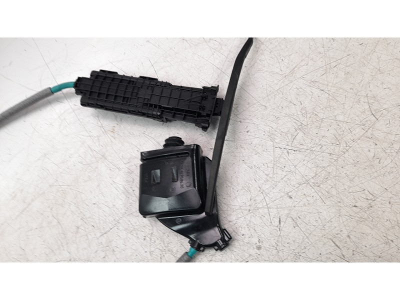 Recambio de moldura para skoda kodiaq ambition referencia OEM IAM 1732018704S  