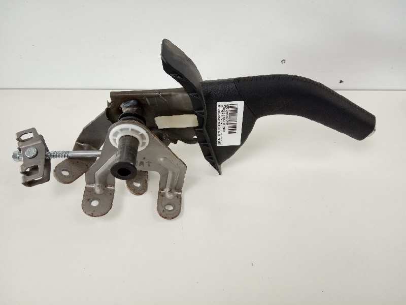 Recambio de palanca freno para kia cee´d drive referencia OEM IAM 59710A2050WK  