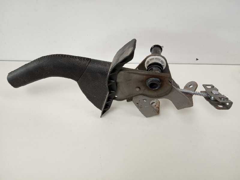 Recambio de palanca freno para kia cee´d drive referencia OEM IAM 59710A2050WK  