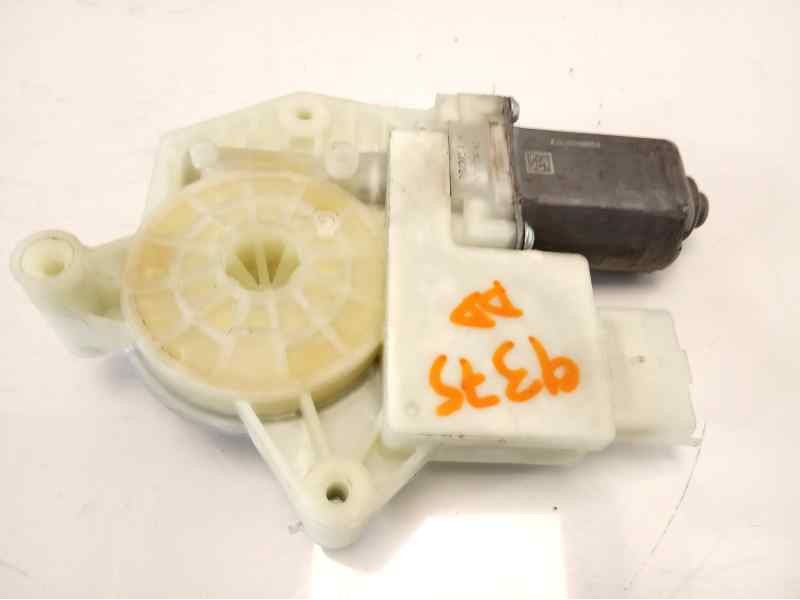 Recambio de motor elevalunas delantero derecho para citroen c4 picasso attraction referencia OEM IAM 9675288880  