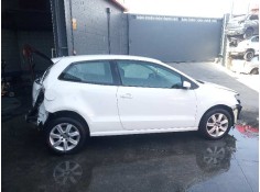 VOLKSWAGEN POLO (6R1)